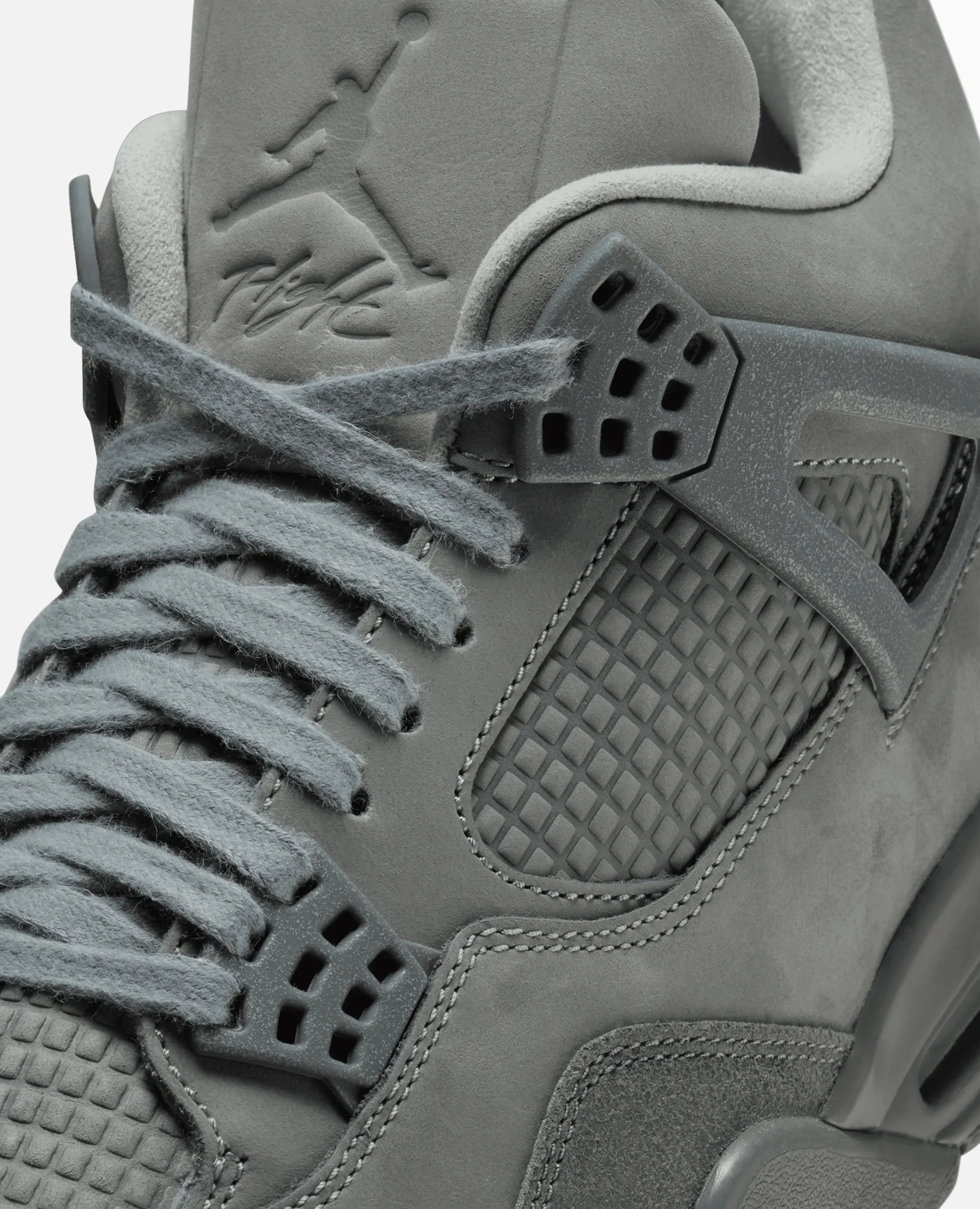 Air Jordan 4 Retro SE - Smoke Grey/Iron Grey-Cement Grey - Exclusive Edition