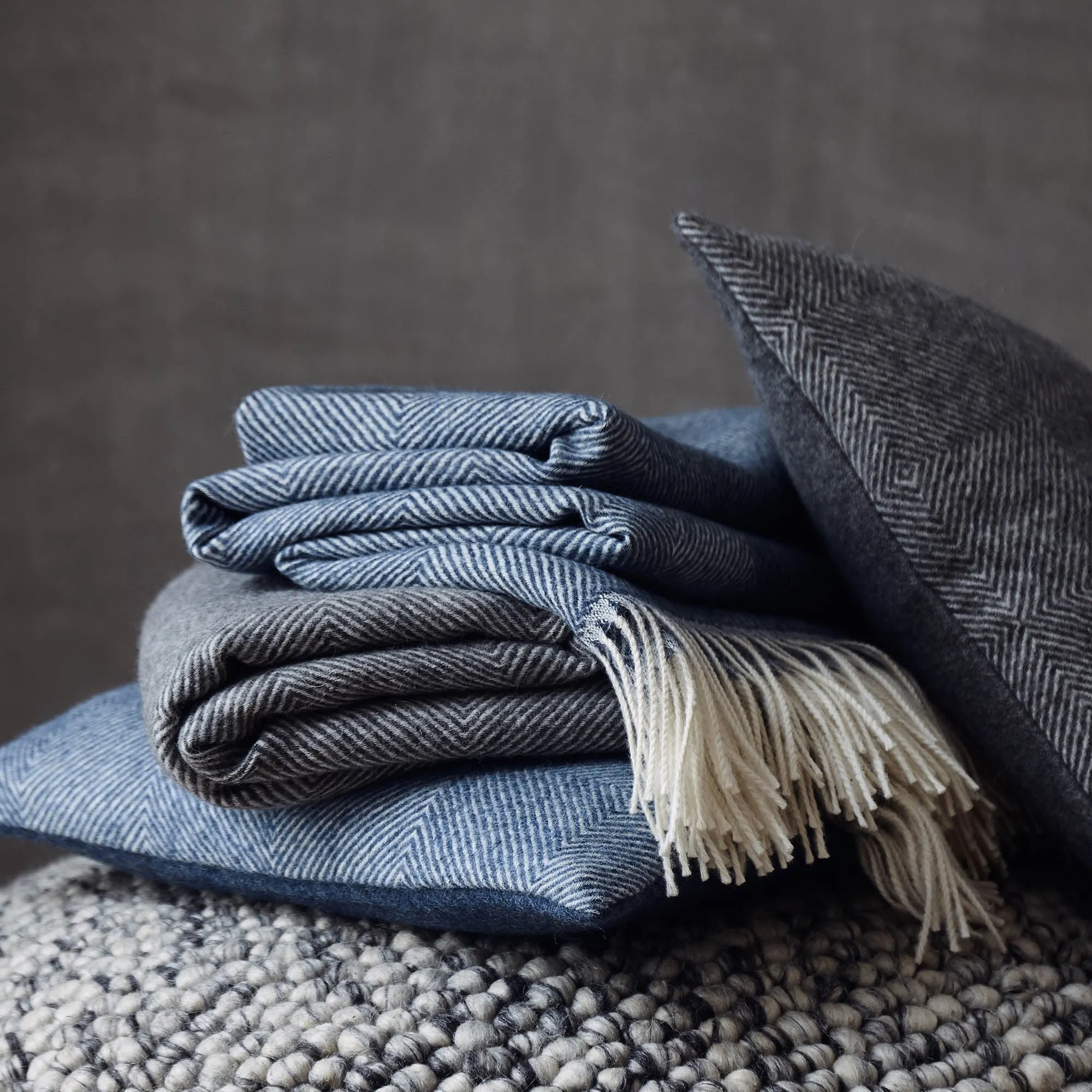 Alanga Alpaca Blanket [Denim blue/Off-white]