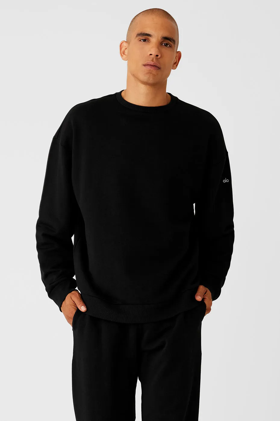 Chill Crew Neck Pullover - Black