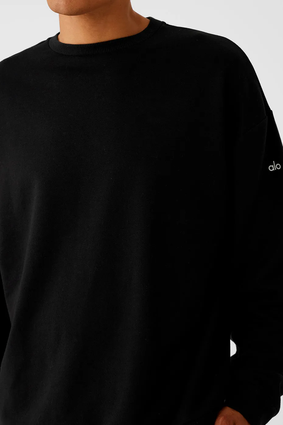 Chill Crew Neck Pullover - Black