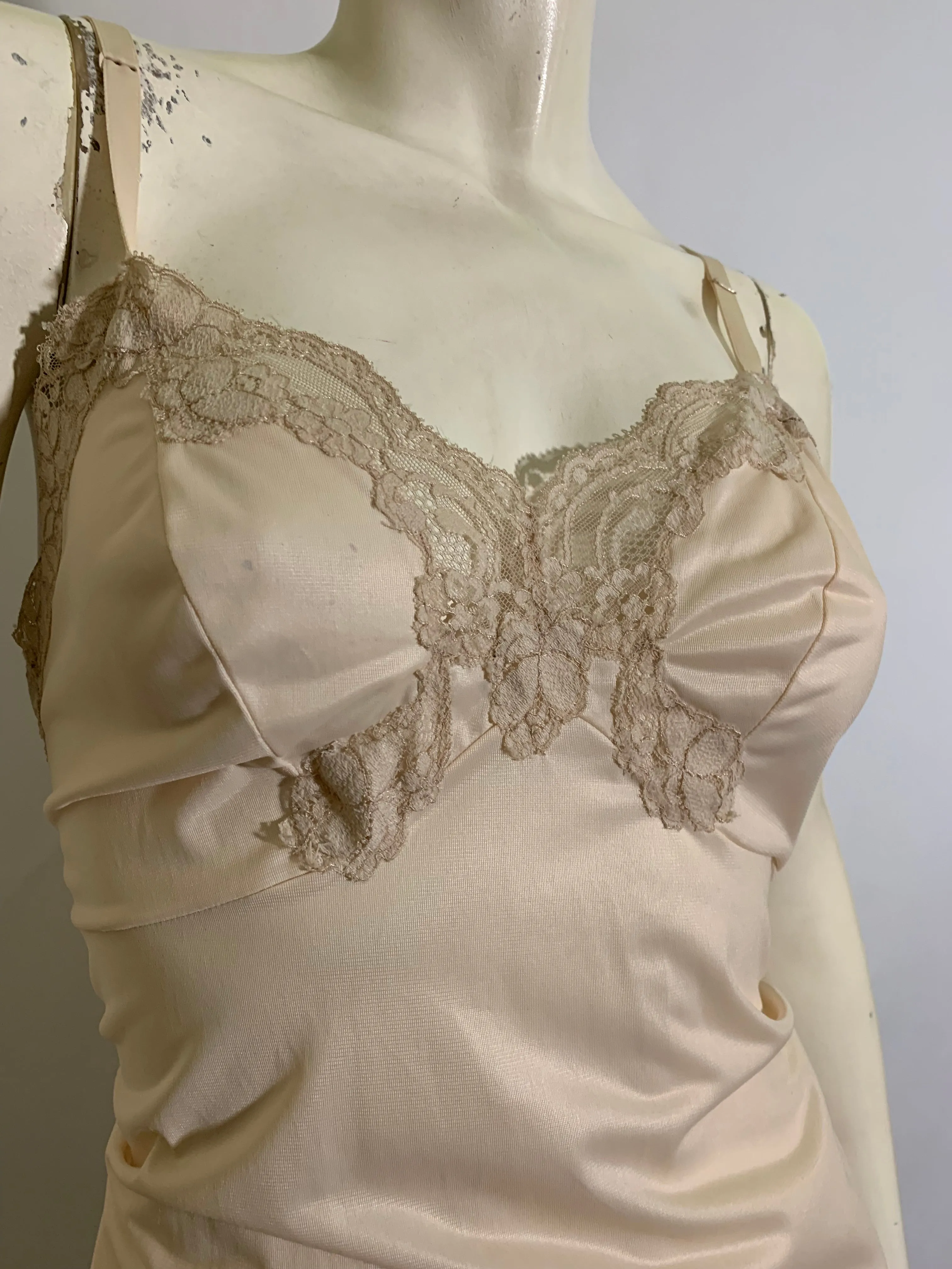 Delicate Blush Nylon and Lace Full Slip circa 1950s 32