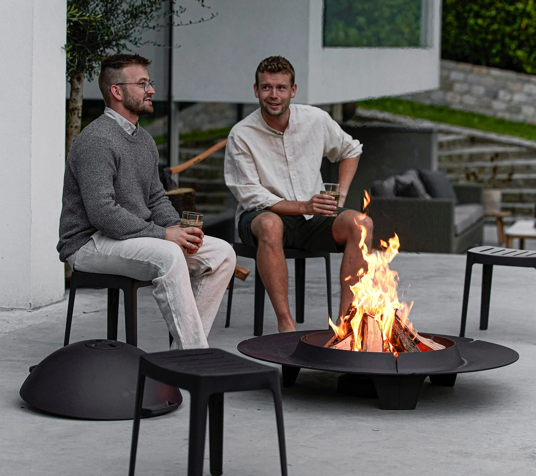 Ember fire pit, large