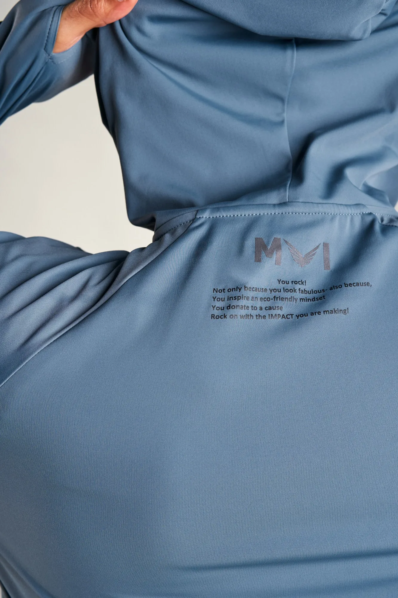 J015MI Recycled Nylon Runner Zip Hoodie