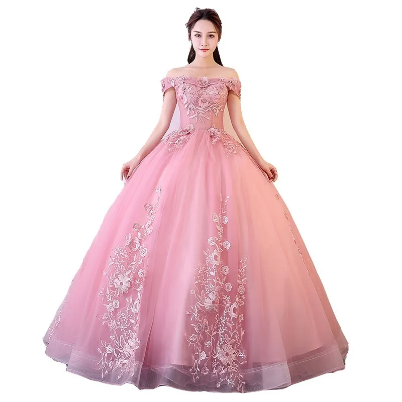 New Off Shoulder Blush Pink Appliques Ball Gown Vintage Quinceanera Dresses Lace Up Formal Prom Gowns Pink Tulle Dresses