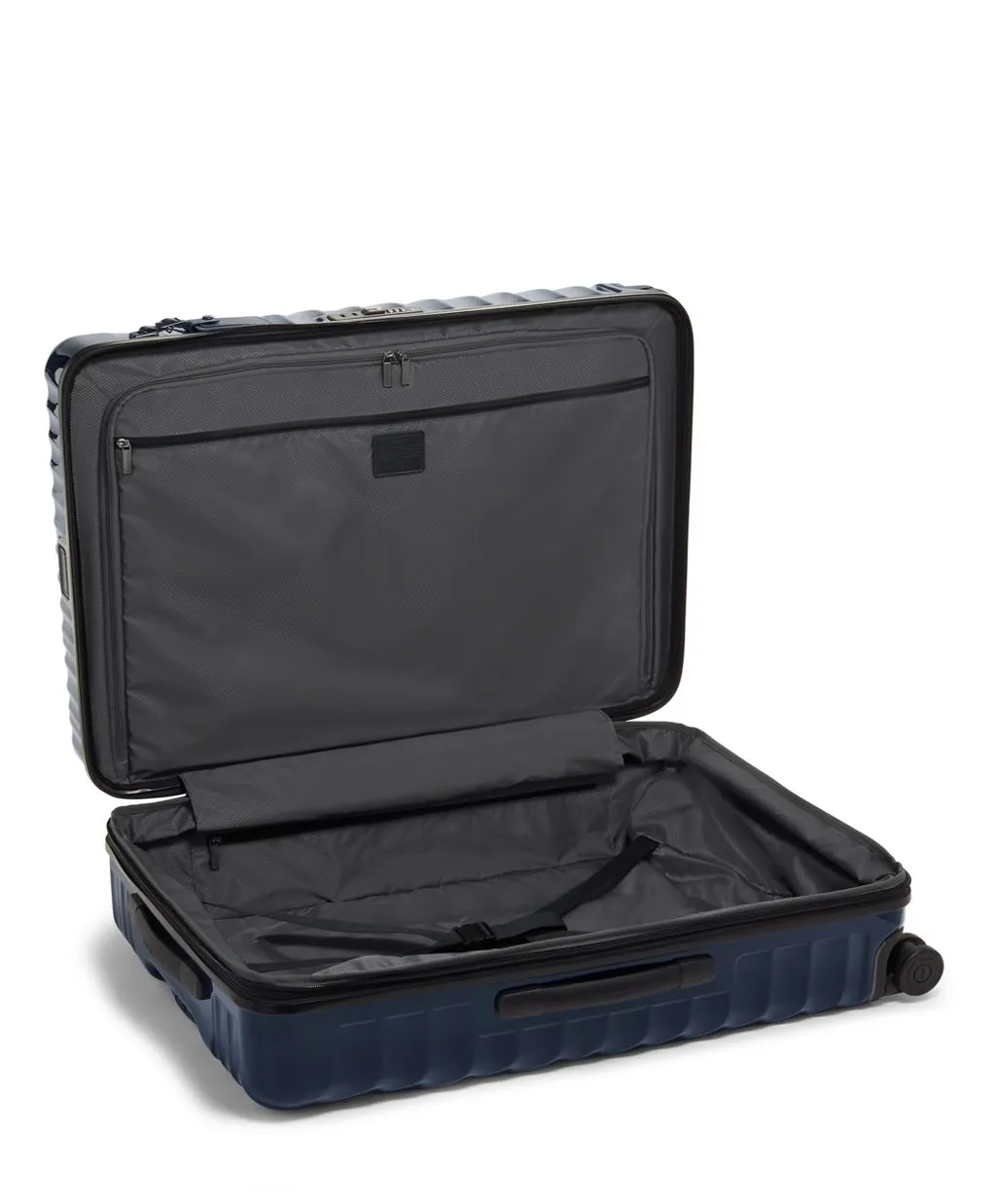 Tumi 19 Degree Extended Trip Expandable 4 Wheeled Packing Case