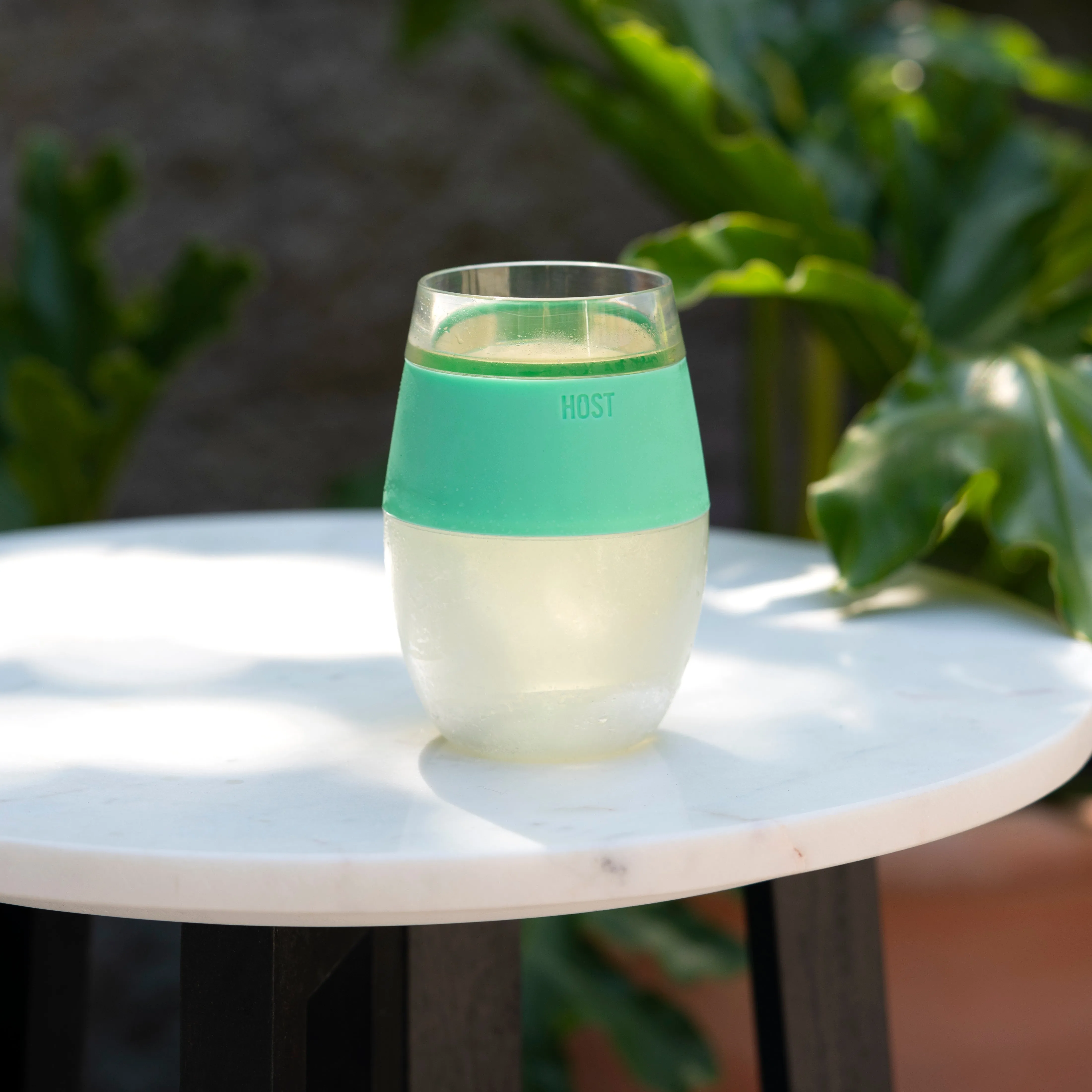 Wine FREEZE™ Cooling Cup in Mint