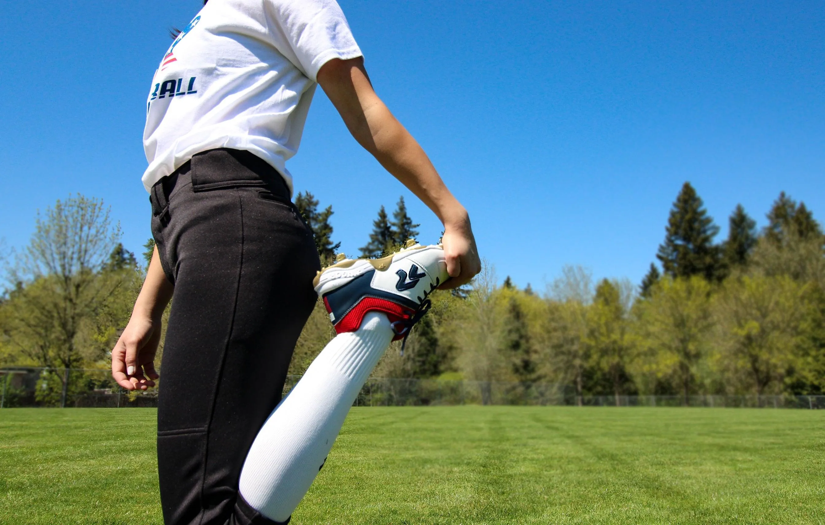 Women's American Spirit Flite Metal Softball Cleat with Pitching Toe